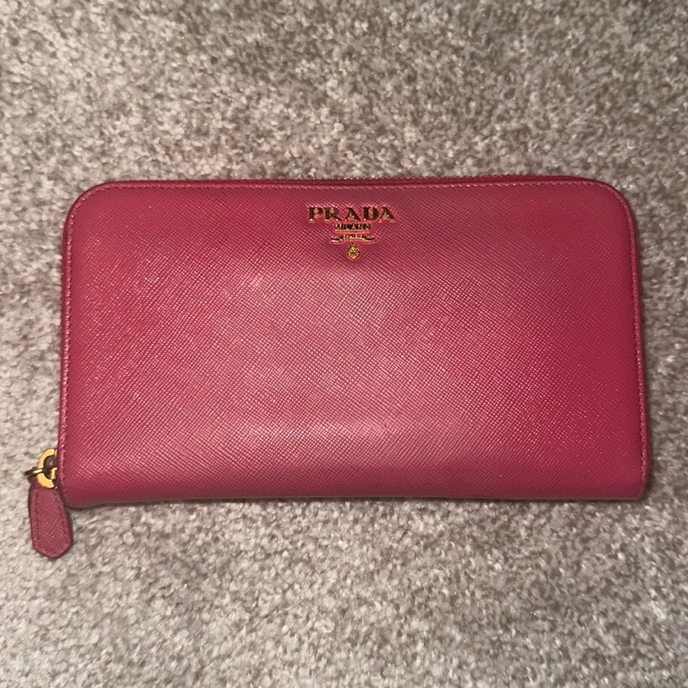 Prada wallet